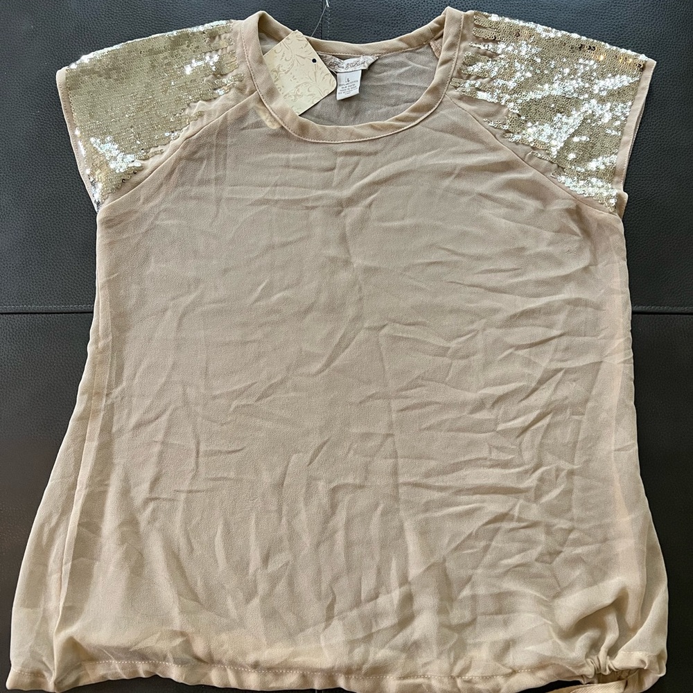 Size L Fun and Flirt top